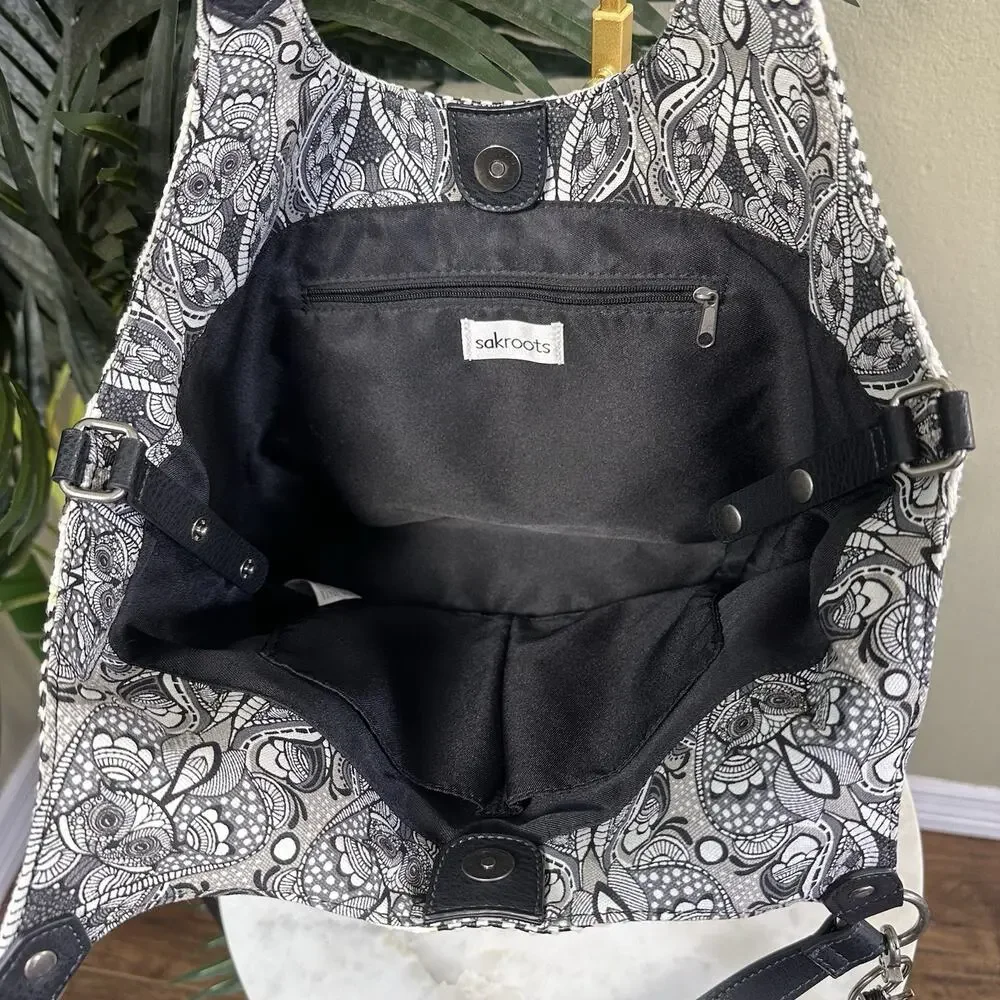 sakroots Large Hobo convertable Creme Black Brown Snaps Owl charm Tassels logo